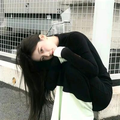 校草是女生